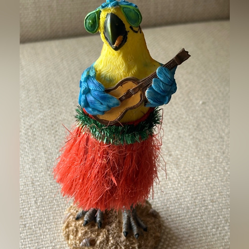Parrothead Bobblehead - Picture 9 of 10